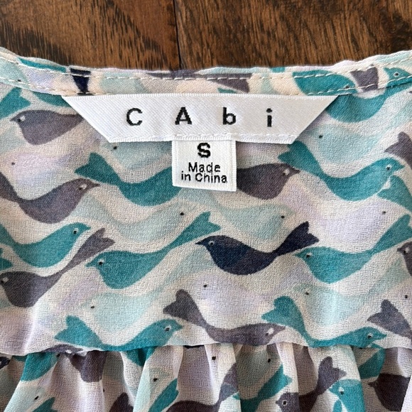 Cabi Bird Print Sleeveless Blouse - Picture 2 of 5